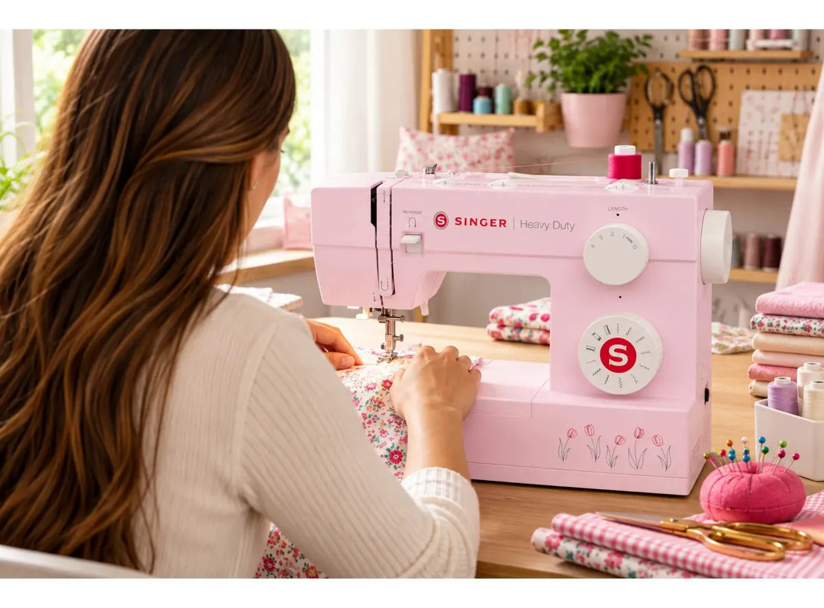 Máquina De Coser Singer Heavy Duty 4411 Rosada Familiar