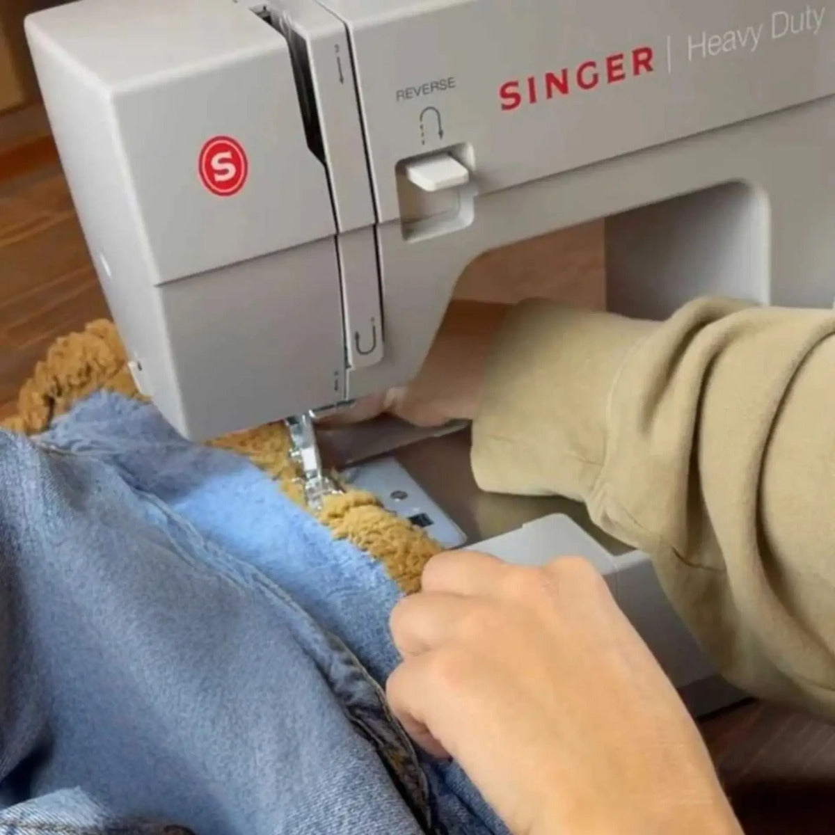Máquina De Coser Recta Singer Heavy Duty 4452 Original